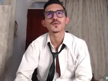 Chaturbate Free Porn Cam of xxxhome_alonexxx