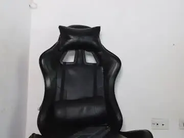 Chaturbate Nude Webcam of xxxhome_alonexxx