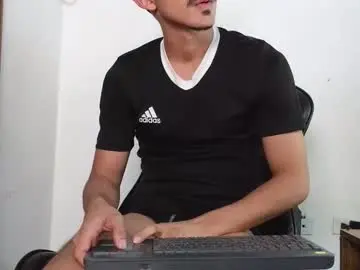 Chaturbate Adult Video Chat of xxxhome_alonexxx