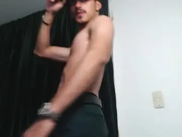 Chaturbate Free Live Porn of xxxhome_alonexxx