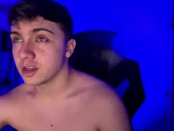 Chaturbate Sex Cam of aron__cooper