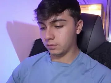 Chaturbate Live Porn of aron__cooper