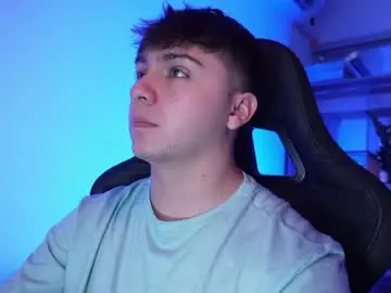 Chaturbate Free Porn Cam of aron__cooper