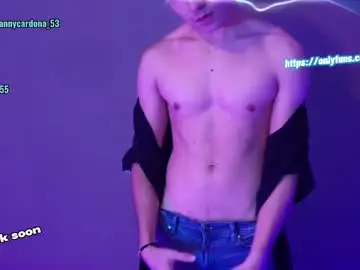 Chaturbate Nude Webcam of aron__cooper