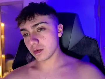 Chaturbate Adult Video Chat of aron__cooper