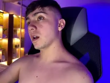 Chaturbate Adult Webcams of aron__cooper