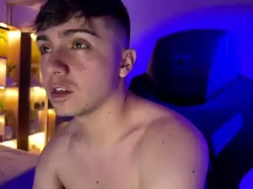 Chaturbate Sex Cam of aron__cooper