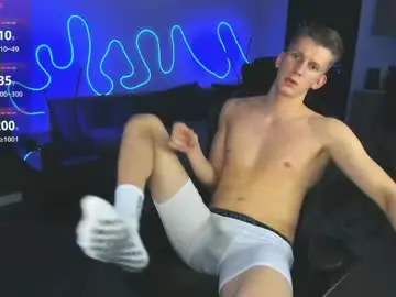 Chaturbate Free Live Porn of bradmaloney