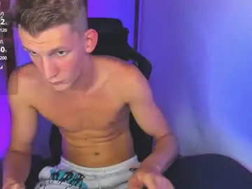 Chaturbate Free Live Porn of bradmaloney
