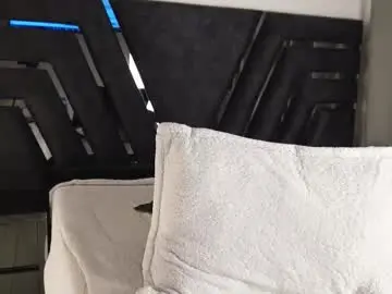 Chaturbate Live Porn of patrick_brown_