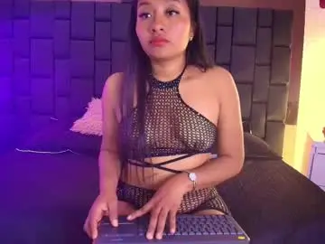Chaturbate Watch Live Sex Cams of yulii_fox