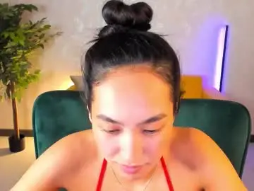 Chaturbate Adult Video Chat of kira_lilian
