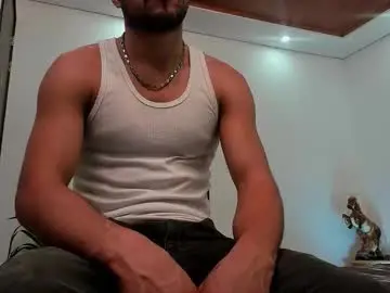 Chaturbate Live Sex Cam of noahbrawn