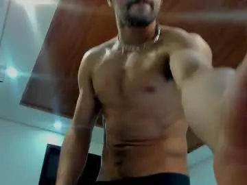 Chaturbate Free Porn Cam of noahbrawn