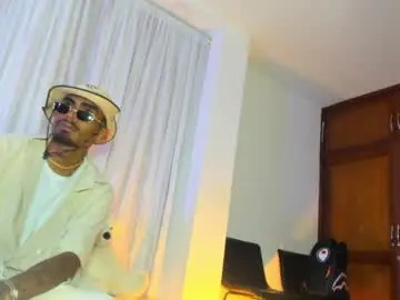 Chaturbate Live Sex Cam of rpoolrboy