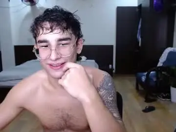Chaturbate Sex Cam of steveoceanbeanhuge
