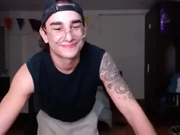 Chaturbate Sex Cam of steveoceanbeanhuge