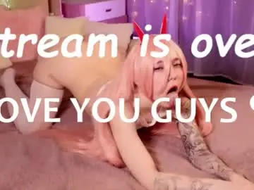 Chaturbate Live Sex Cam of badbitchcuteface