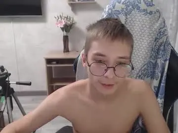 Chaturbate Sex Chat of glasses_cat