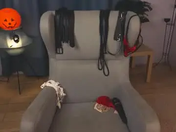 Chaturbate Watch Live Sex Cams of hotlaracroft