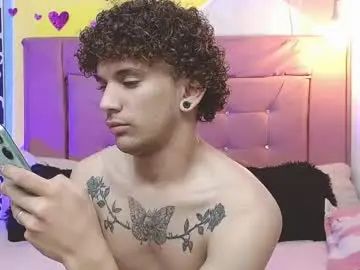Chaturbate Watch Live Sex Cams of rich_de_la_rosa