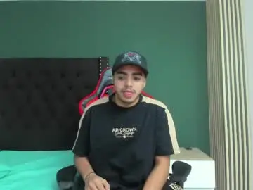 Chaturbate Watch Live Sex Cams of ares_pain_