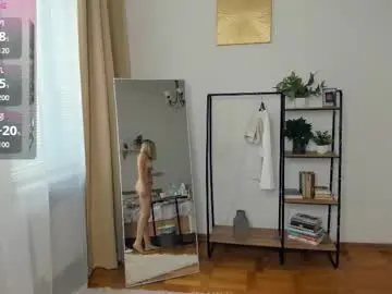 Chaturbate Live Sex of glossybabe_
