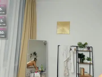 Chaturbate Adult Video Chat of glossybabe_