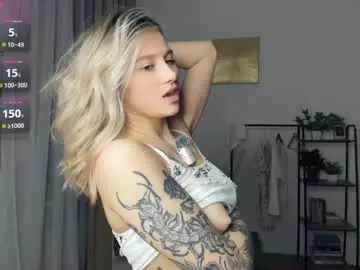 Chaturbate Free Live Porn of glossybabe_