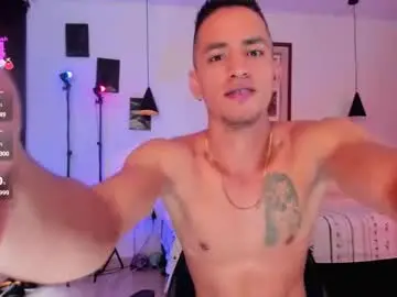 Chaturbate Watch Live Sex Cams of oween_roberts