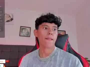 Chaturbate Free Live Porn of angel_esteban_fx