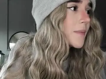 Chaturbate Nude Webcam of lonelly_lolly98