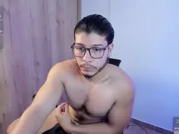 Chaturbate Nude Webcam of maxifit_