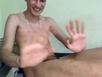 Chaturbate Free Porn Cam of paulhot18