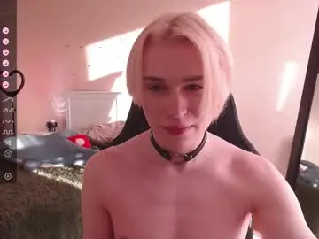 Chaturbate Adult Video Chat of rainbow__salt