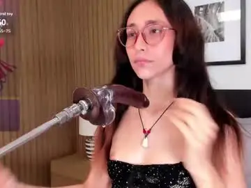 Chaturbate Sex Cam of doll_bella_