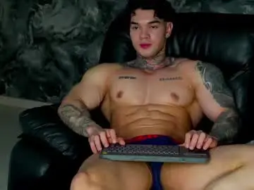Chaturbate Live Sex Cam of justin_clark1