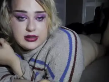 Chaturbate Free Live Porn of curvygothfemboy
