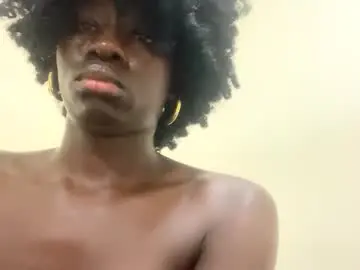 Chaturbate Free Porn Cam of ebony_pearl69