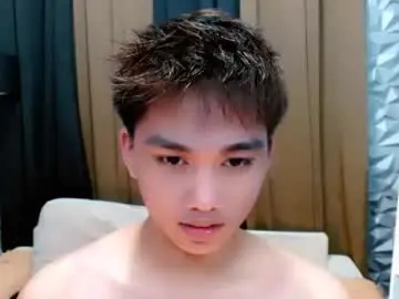 Chaturbate Live Sex Cam of mister_officer