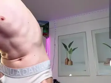 Chaturbate Nude Webcam of kessy_white