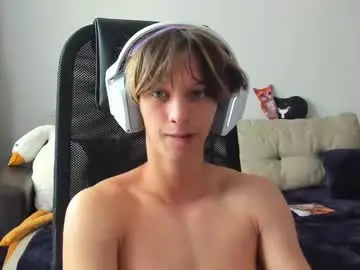 Chaturbate Sex Cam of ostin_meoww