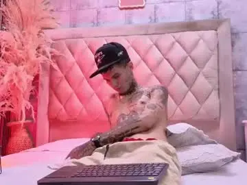 Chaturbate Nude Webcam of paulo527