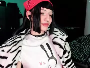 Chaturbate Nude Webcam of roxy_toxic