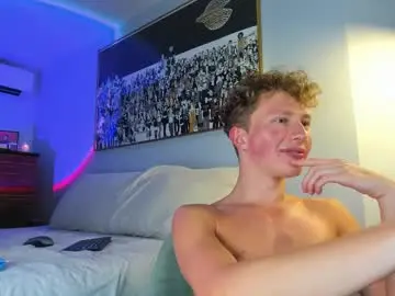 Chaturbate Live Porn of lucas_and_matteo