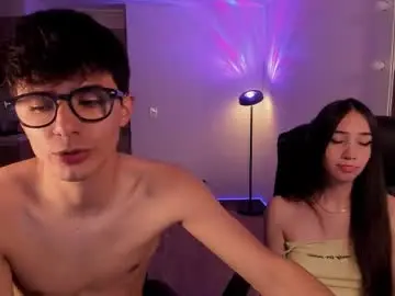 Chaturbate Adult Video Chat of mikeyvioleta