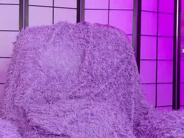 Chaturbate Live Sex Cam of shycinderella