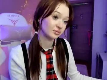 Chaturbate Live Sex Cam of molly_stuart_
