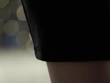 Chaturbate Adult Webcams of approche_toi_petite