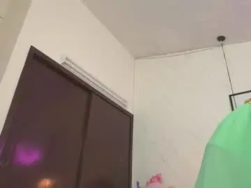 Chaturbate Live Sex Cam of dani_parkerr